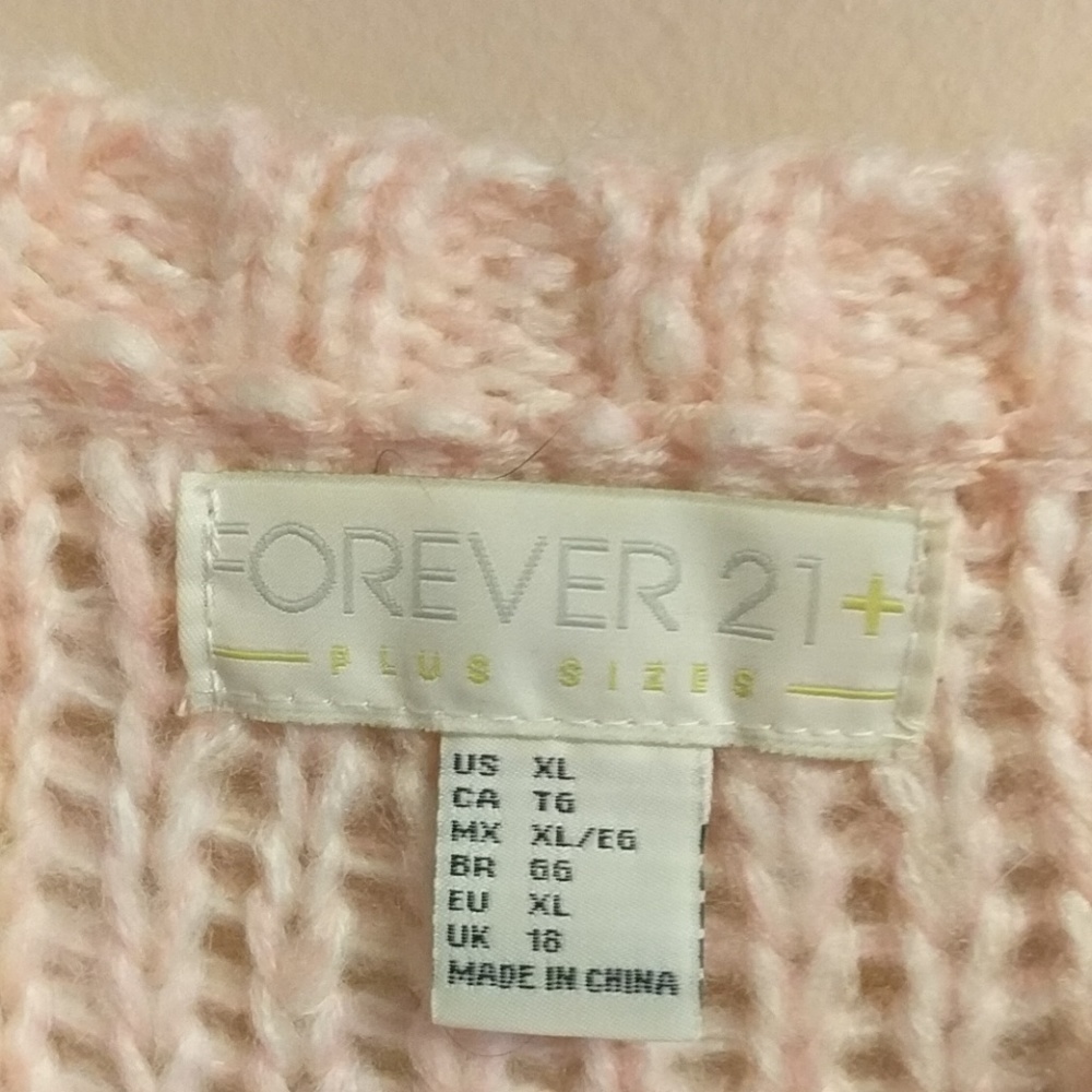 Forever 21 XL pink ombre sweater - Picture 3 of 3